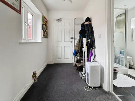 0 bedroom Studio flat for sale in Montagu Street, Kettering, NN16