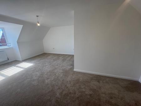 4 bedroom Detached house to let in Celandine Gardens, Corby, NN17