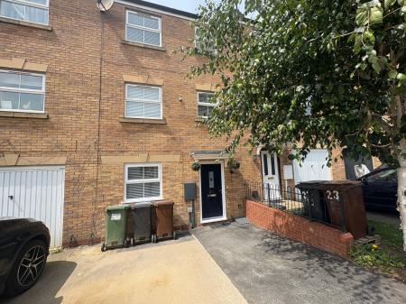 Carlisle Close, Oakley Vale, Corby, NN18