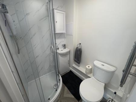 1 bedroom House of Multiple Occupation to let in Carlisle Close, Oakley Vale, Corby, NN18