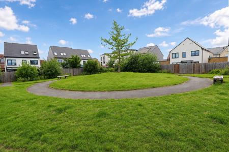 2 bedroom Flat for sale in The Avenue, Priors Hall, Corby, NN17