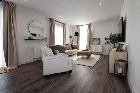 2 bedroom Flat for sale in The Avenue, Priors Hall, Corby, NN17