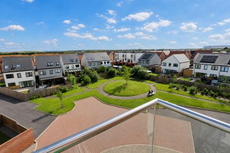 2 bedroom Flat for sale in The Avenue, Priors Hall, Corby, NN17