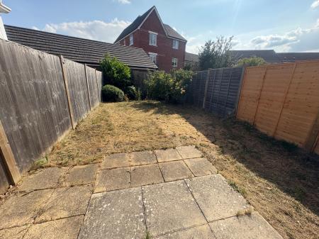 3 bedroom Terraced House to let in Arden Close, Corby, NN18