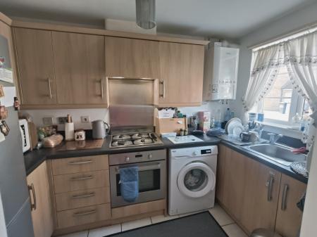 3 bedroom Terraced House to let in Arden Close, Corby, NN18