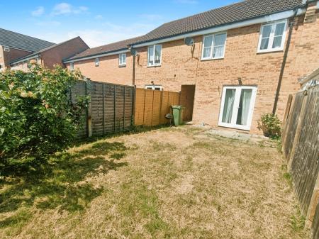 3 bedroom Terraced House to let in Arden Close, Corby, NN18