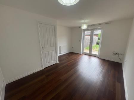 3 bedroom Terraced House to let in Arden Close, Corby, NN18