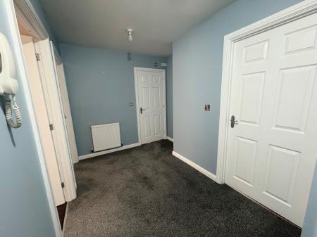 2 bedroom Flat to let in Shire Lodge Close, Corby, NN17