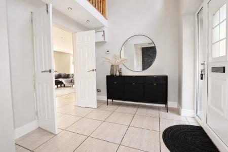 6 bedroom Detached house for sale in Oakley Road, Corby, NN18