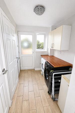 6 bedroom Detached house for sale in Oakley Road, Corby, NN18