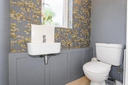 6 bedroom Detached house for sale in Oakley Road, Corby, NN18