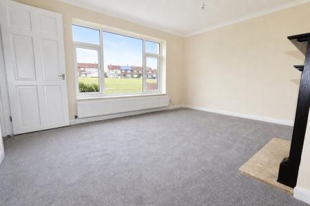 3 bedroom Terraced House for sale in Holmfirth Walk, Corby, NN18
