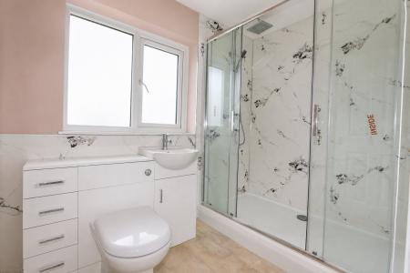 3 bedroom End of terrace house for sale in Holmfirth Walk, Corby, NN18