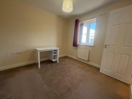 2 bedroom Semi-detached house to let in Holdenby Drive, Corby, NN17