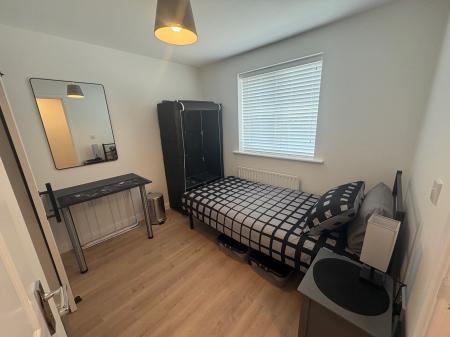 1 bedroom House of Multiple Occupation to let in Carlisle Close, Oakley Vale, Corby, NN18
