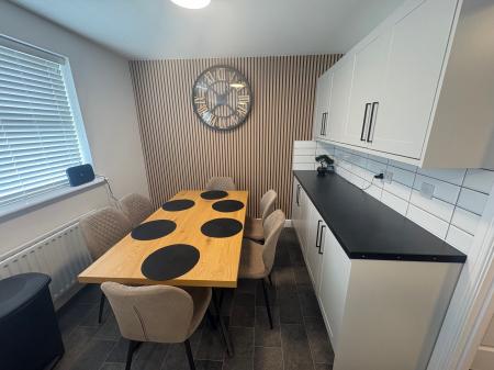 1 bedroom House of Multiple Occupation to let in Carlisle Close, Oakley Vale, Corby, NN18