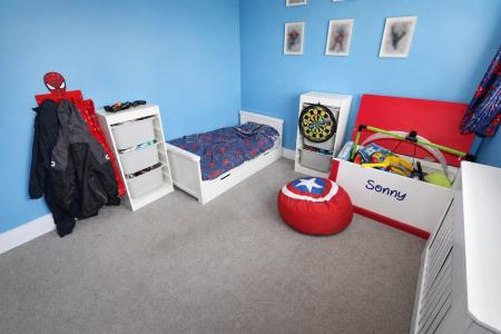 3 bedroom Semi-detached house for sale in St Catherines Road, Kettering, NN15