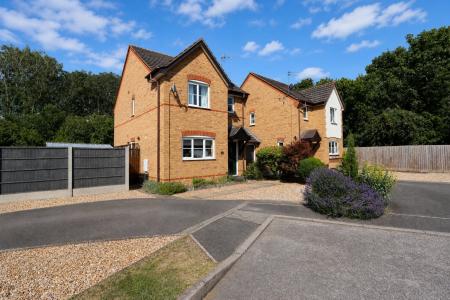 3 bedroom Detached house for sale in Warwick Gardens, Thrapston, NN14