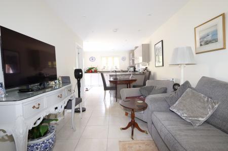 4 bedroom Detached house for sale in Harvest Close, Weldon, NN17