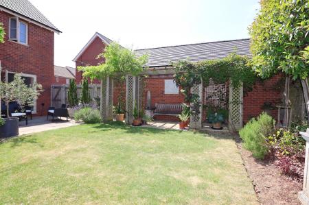 4 bedroom Detached house for sale in Harvest Close, Weldon, NN17