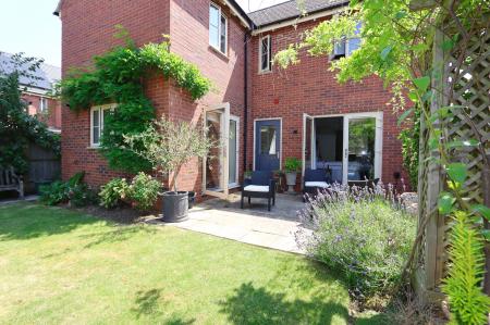 4 bedroom Detached house for sale in Harvest Close, Weldon, NN17