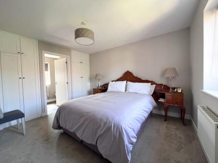 4 bedroom Detached house for sale in Harvest Close, Weldon, NN17
