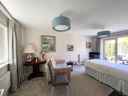 4 bedroom Detached house for sale in Harvest Close, Weldon, NN17