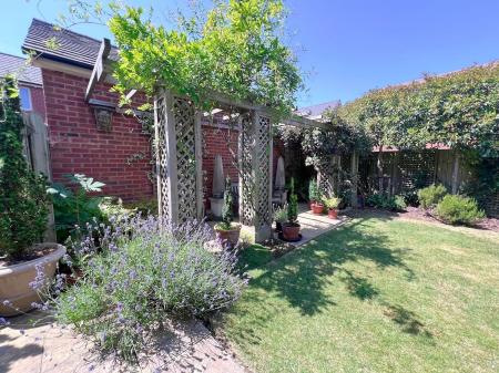 4 bedroom Detached house for sale in Harvest Close, Weldon, NN17