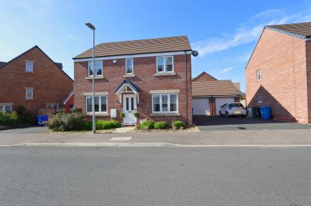 Bowman Road, Weldon, NN17