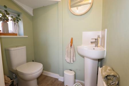 3 bedroom Detached house for sale in Bowman Road, Weldon, NN17
