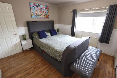 3 bedroom Semi-detached house for sale in Cambridge Avenue, Corby, NN17