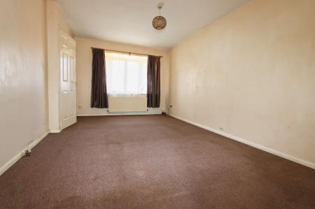 3 bedroom Semi-detached house for sale in Viking Close, Kettering, NN16
