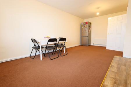 2 bedroom Apartment for sale in Hatfield Close, Corby, NN18