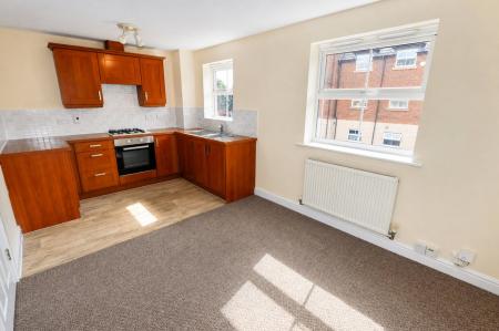 4 bedroom Town house for sale in Bellway Close, Kettering, NN16