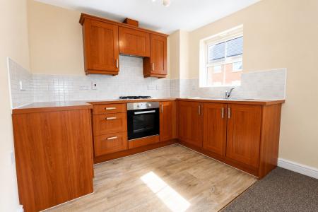 4 bedroom Town house for sale in Bellway Close, Kettering, NN16