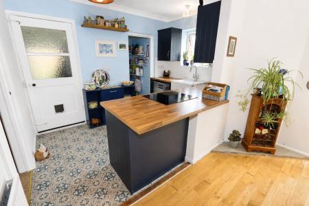 3 bedroom Semi-detached house for sale in John Street, Thrapston, NN14