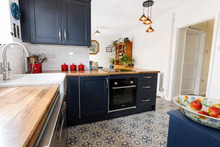 3 bedroom Semi-detached house for sale in John Street, Thrapston, NN14