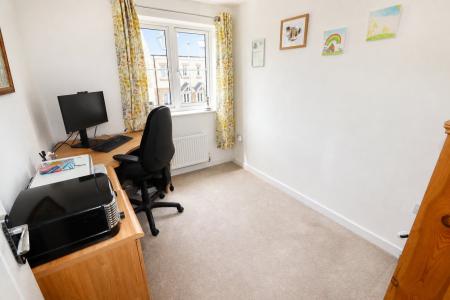 3 bedroom Detached house for sale in Blumenthal Close, Weldon, NN17