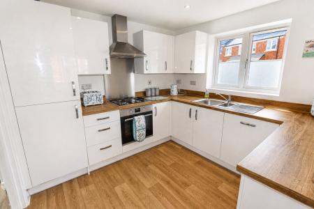 3 bedroom Detached house for sale in Blumenthal Close, Weldon, NN17