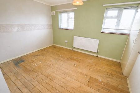 3 bedroom Terraced House for sale in Woodlands Road, Weldon, NN17