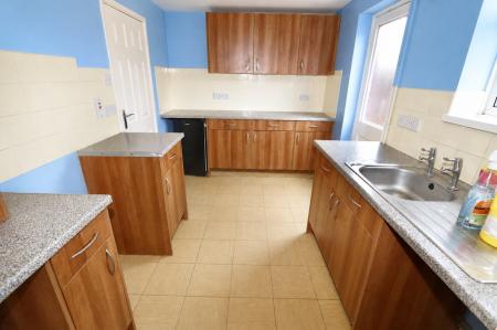 3 bedroom Terraced House for sale in Woodlands Road, Weldon, NN17