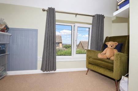 3 bedroom Cottage for sale in Arnhill Road, Gretton, NN17