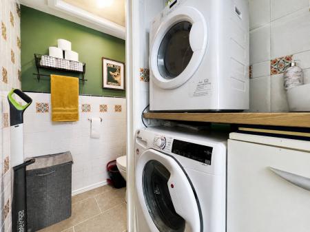 3 bedroom Cottage for sale in Arnhill Road, Gretton, NN17
