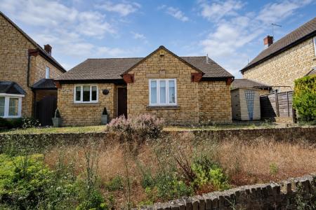2 bedroom Detached bungalow for sale in Church View, Weldon, NN17