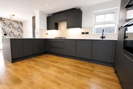 4 bedroom Detached house for sale in Fieldfare Close, Corby, NN18
