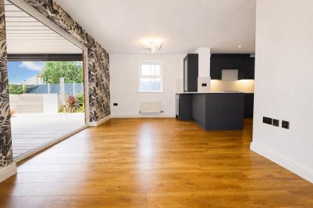 4 bedroom Detached house for sale in Fieldfare Close, Corby, NN18