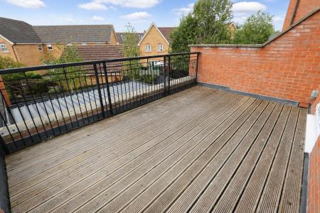 4 bedroom Detached house for sale in Fieldfare Close, Corby, NN18