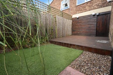 4 bedroom Link detached house for sale in Dresden Close, Corby, NN18