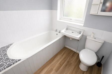 3 bedroom Semi-detached house for sale in Manor Road, Rothwell, NN14