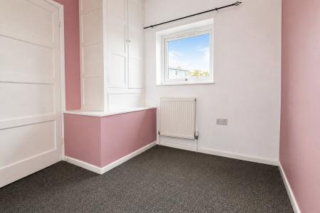 3 bedroom Semi-detached house for sale in Manor Road, Rothwell, NN14
